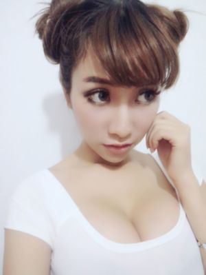 童话高中中文版免费观看在线_剧情片高清在线