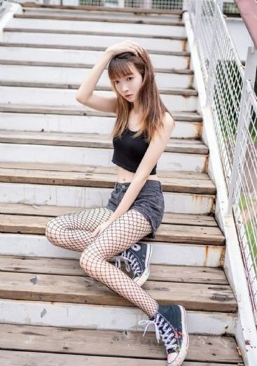 善良阿姨的秘密在线观看_国产剧手机在线看